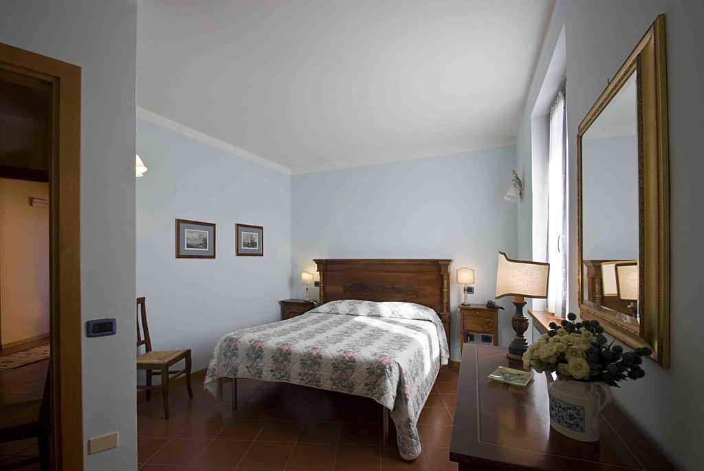 Albergo Villa Cristina スポレート エクステリア 写真