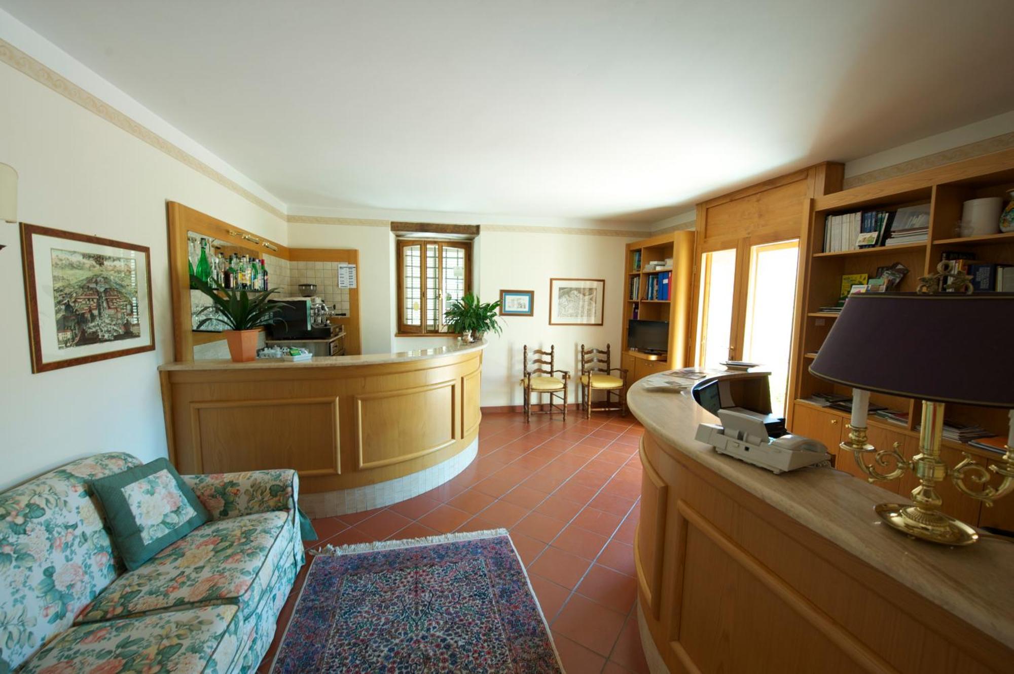 Albergo Villa Cristina スポレート エクステリア 写真