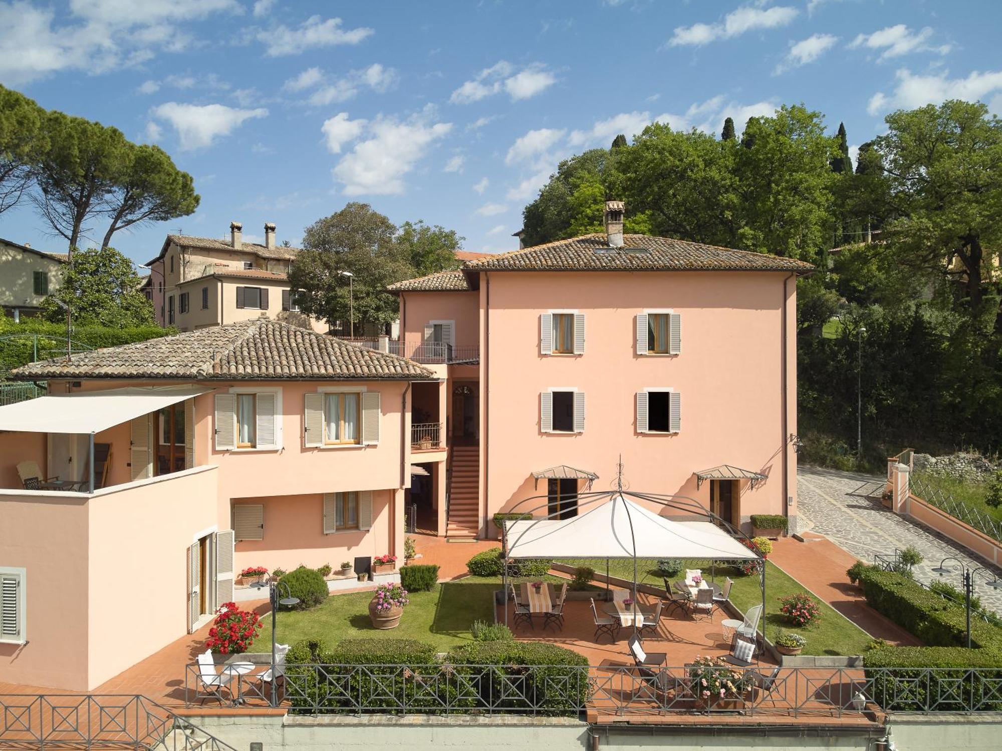 Albergo Villa Cristina スポレート エクステリア 写真