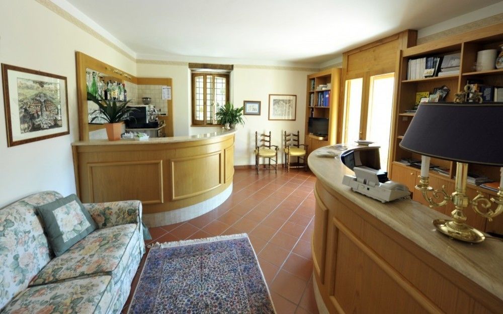 Albergo Villa Cristina スポレート エクステリア 写真