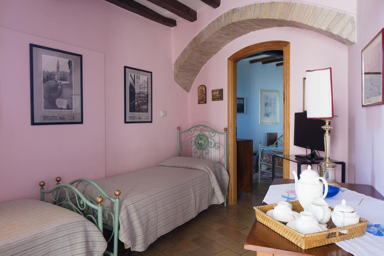 Albergo Villa Cristina スポレート エクステリア 写真