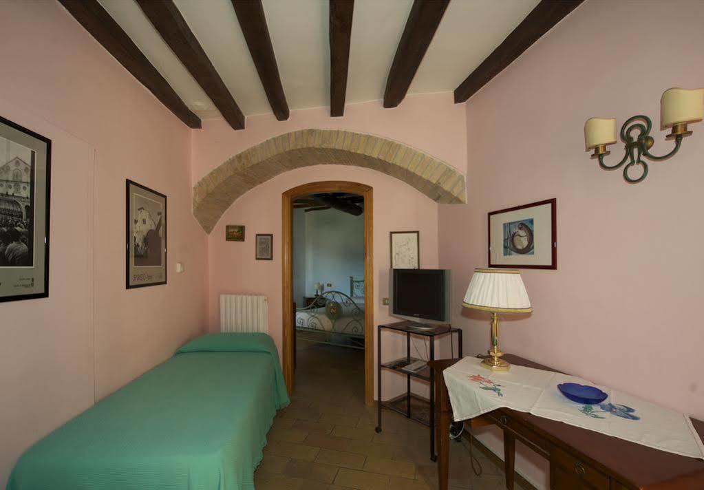 Albergo Villa Cristina スポレート エクステリア 写真